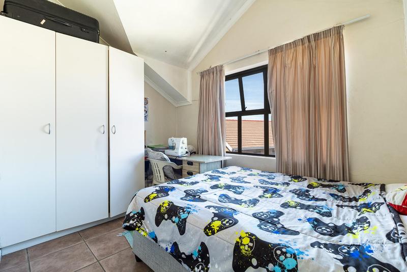 2 Bedroom Property for Sale in Brackenfell South Western Cape